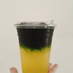 ลูกพลับ คาเฟ่ นครหลวง