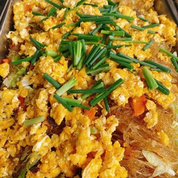 ผัดวุ้นเส้น