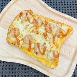 ปังพิชซ่าไส้กรอกชีส