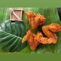 ไก่ทอดสุขเจริญ โรงพยาบาลบ้านดอน (อารีญาเจ้าเก่า) Suk Charoen Fried Chicken