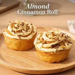 อัลมอนด์ซินนามอนโรล