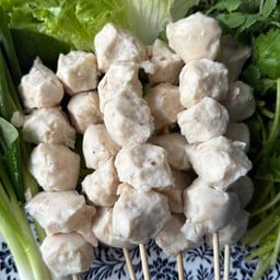 ลูกชิ้นทอด(Paula House)