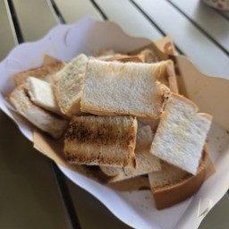 ขนมปังปิ้ง