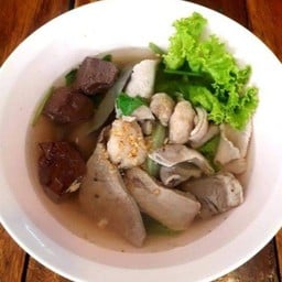 ร้านโจ๊ก ก๋วยจั๊บ เล้งแซ่บ ซี3