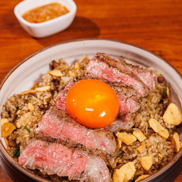 ข้าวผัดมันเนื้อ หน้าเนื้อ Flank ไข่ดอง