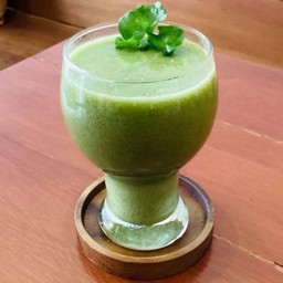 น้ำปั่นผักตามมี