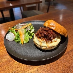Holiday Burger (Beef)
