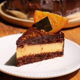 Muddy chocolate orange mousse cake