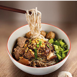 ก๋วยเตี๋ยวเรือเนื้อ