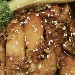 เทอริคิทเช่น (Teri Kitchen) บะหมี่ไก่เทริยากิ