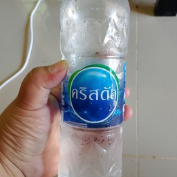 น้ำคริสตัล