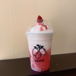 สตรอเบอร์รี่นมสด