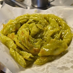 โรตีตบกลมหนานุ่มม้วนกระดาษ(ได้แป้งสองลูกนะคะ)