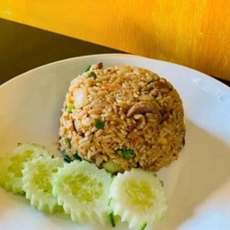 ข้าวผัดหม่าล่าเลือกเนื้อสัตว์ได้ค่ะ