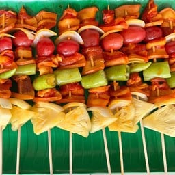 นายบี ลูกชิ้นทอด&บาบีคิวหน้าเซเว่นคีรีเสม็ด