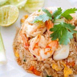 ร้านกระเพราอาหารตามสั่งสูตรดังเดิมเพิ่มเติมคือความอร่อย