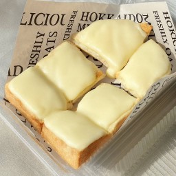 ขนมปังปิ้งเนยนมฮอกไกโด
