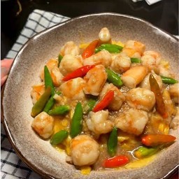 ข้าวไข่ข้นกุ้งพรีกขี้หนู