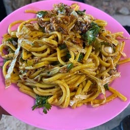 ยำหมี่เหลือง