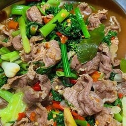 แกงคั่วเนื้อ..น้ำคลุกคลิกแบบอีสาน