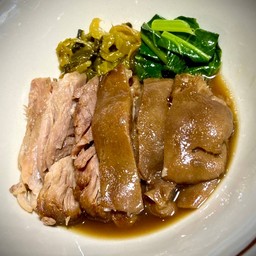 ข้าวขาหมู ยืนหนึ่ง & เซ็ตข้าวกล่อง สาขาฟ้าคราม สาขา2
