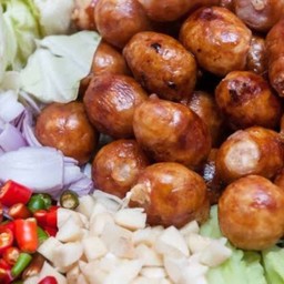 Ki01.55 ทอดไส้กรอกอีสาน (หมู) 150 กรัม