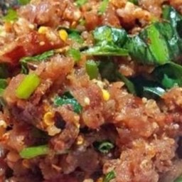 Ki01.89 ก้อยหมูมะนาว 150 กรัม