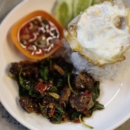 กระเพาะหมูตุ๋น