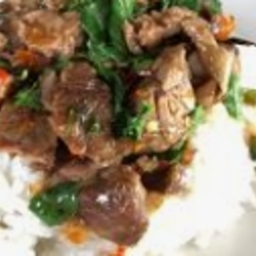 KH08.32 ผัดกะเพราเนื้อวัว ตุ๋น 50 กรัม ราดข้าว