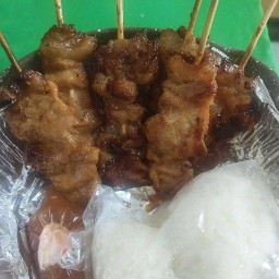 บ้านหมูหอม (หมูย่างสูตรโบราณ)