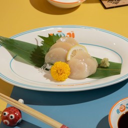 Hotate sashimi