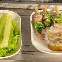 หมูนึ่งสมุนไพรน้ำจิ้มโคตรแซ่บ