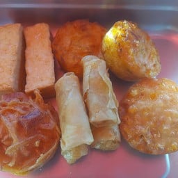 นักสู้เต้าหู้ทอด