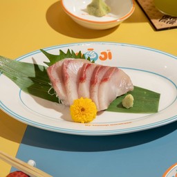 Buri sashimi