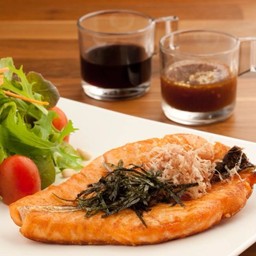 Grill Salmon / ปลาแซลมอนย่าง