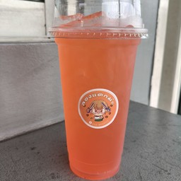 สตอเบอรี่โซดา