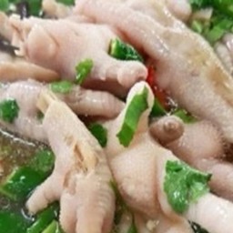 Ki01.941 ต้มซุปเปอร์เท้าไก่ 150 กรัม