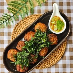 ทอดมันปลากราย อาซ้อ