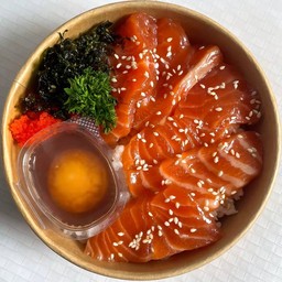 ข้าวม่อนดองไข่เยิ้ม