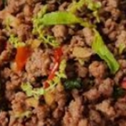 Ki01.11 ผัดกะเพราเนื้อวัวสับ 150 กรัม