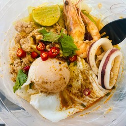 มาม่าทรงเครืี่อง