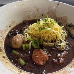 ก๋วยเตี๋ยวเรือป.ประทีปสาขาหน้า ม.เกษตรกำแพงแสน ข้างหอพักเดอะไบร์ท หน้า ม.เกษตรศาตร์กำแพงแสนข้างหอพักเดอะไบร์ท