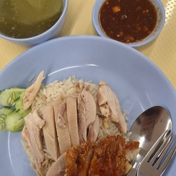 ร้านยายพัน