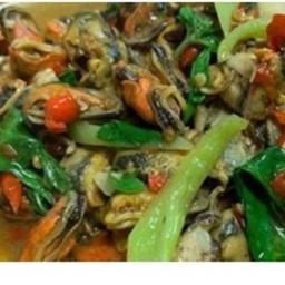 Ki01.26 ผัดใบโหระพาเนื้อหอยแมลงภู่(เล็ก) 150 กรัม