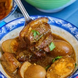 ครัวคุณเเม่ _ดอนหวาย 𝐑𝐞𝐬𝐭𝐚𝐮𝐫𝐚𝐧𝐭&𝐂𝐨𝐟𝐟𝐞𝐞 𝐁𝐚𝐫