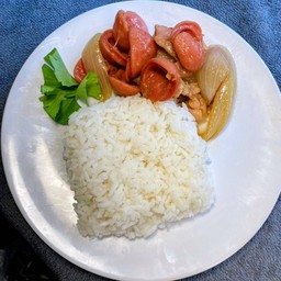 ข้าวไส้กรอกไก่หวาน