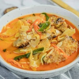 แกงไก่หน่อไม้ดองไก่+ไข่เจียว(ลูกค้าสามารถเลือกปรับเปลี่ยนเมนูเองได้)