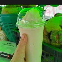 มะพร้าวปั่นนมสด
