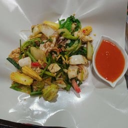 สุกี้แห้งทะเลรวม