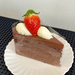 ช็อกโกแลตฟัจด์ ( Strawberry Topping)  1 ชิ้น